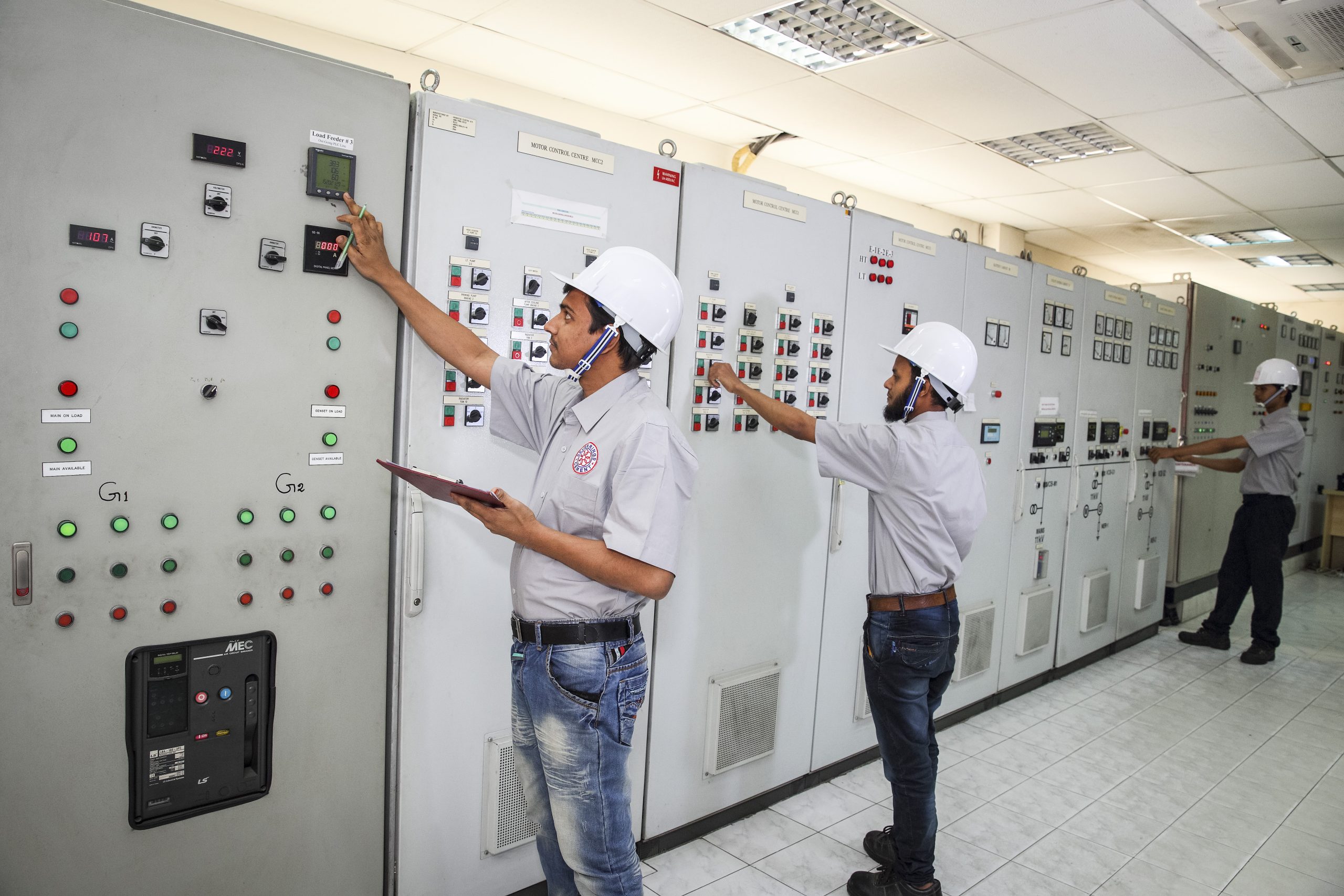 Power plant expansion - Seven Rings Cement expanded its power plant to 15.26 MW for increased manufacturing capacity